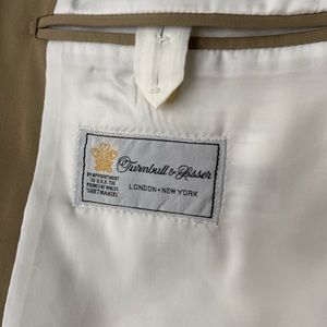 Turnbull and Asser mens light weight beige double breasted suit 44 R